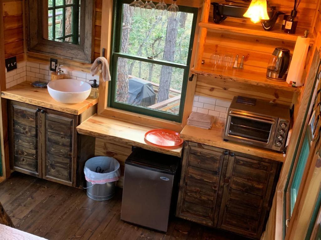 Готель Treehouse Ranch Goldendale Екстер'єр фото