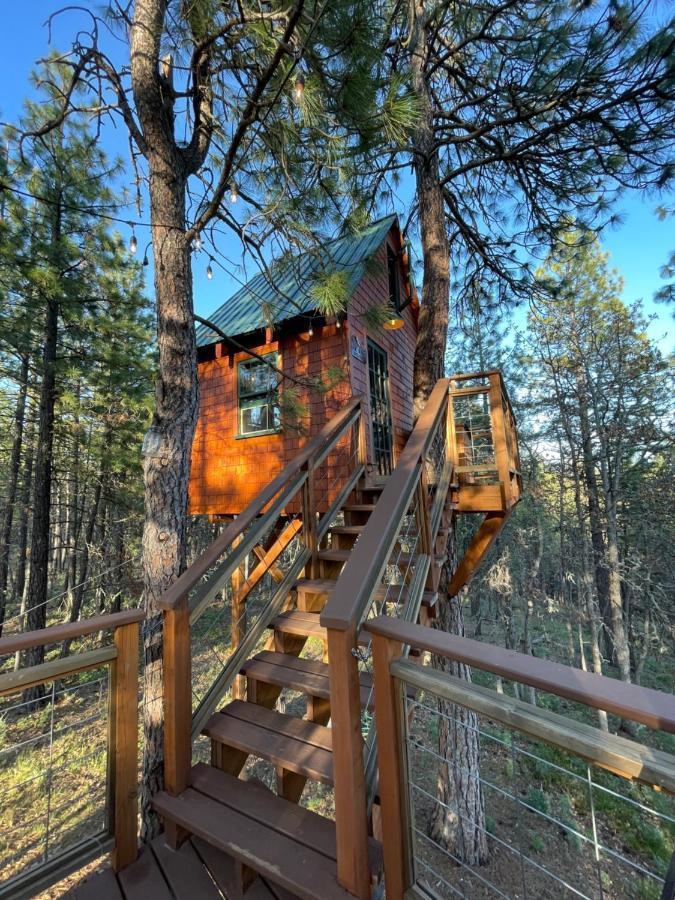 Готель Treehouse Ranch Goldendale Екстер'єр фото