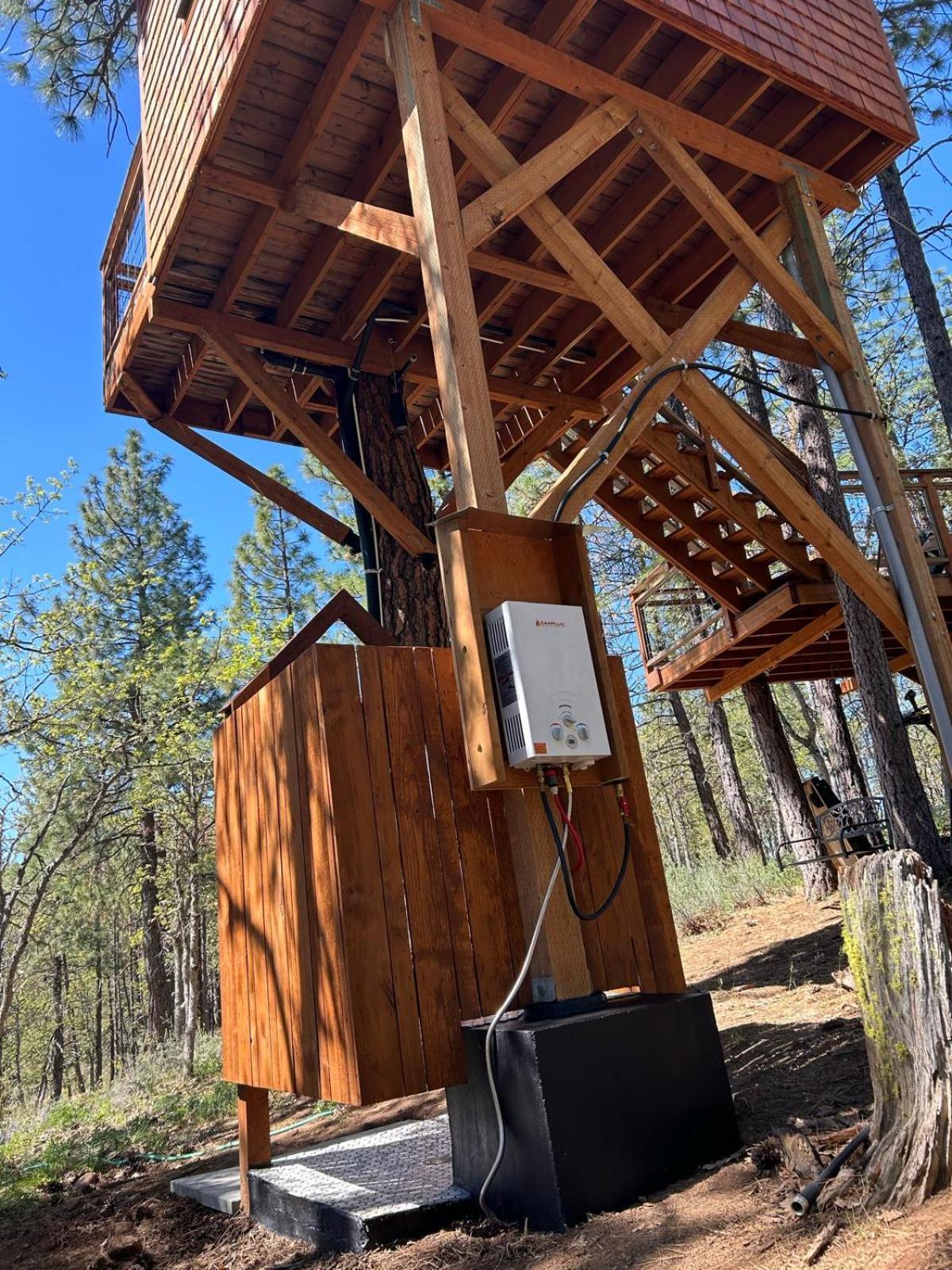 Готель Treehouse Ranch Goldendale Екстер'єр фото